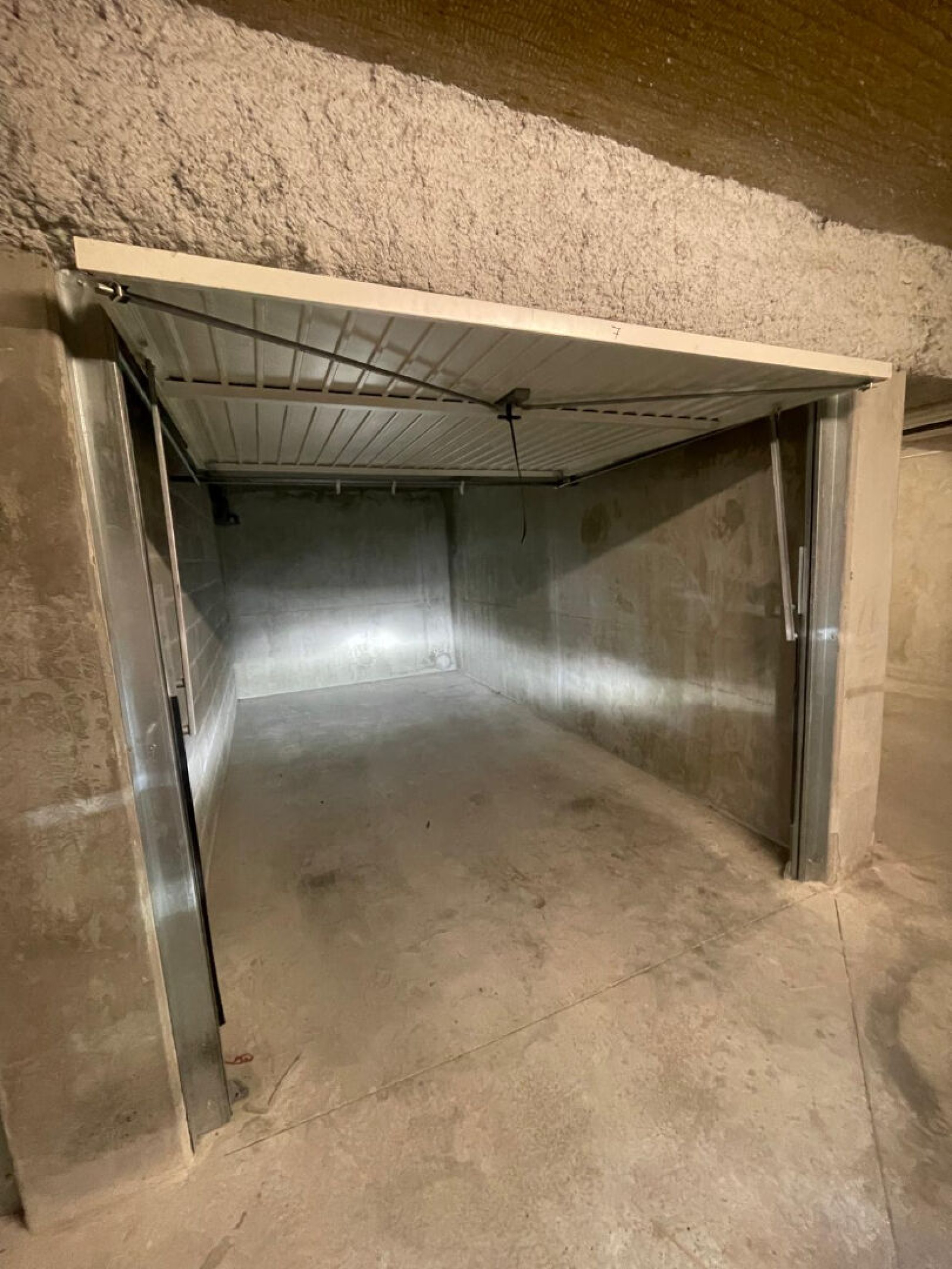Image_, Parking, Annemasse, ref :13956